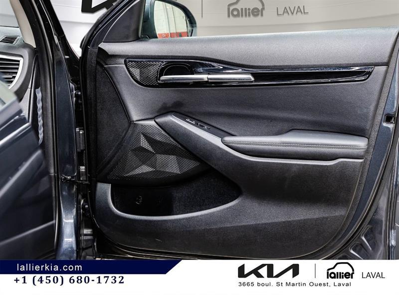 2025 Kia Seltos - Image 17