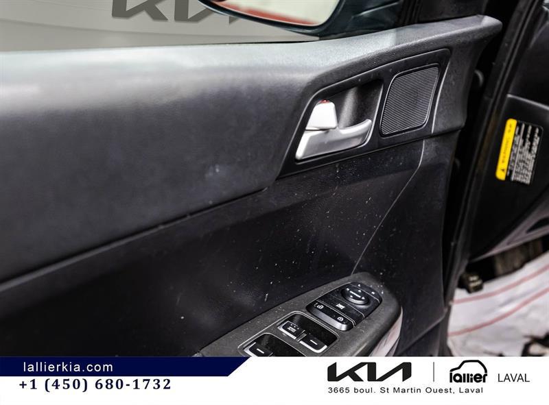 2021 Kia Sportage - Image 11