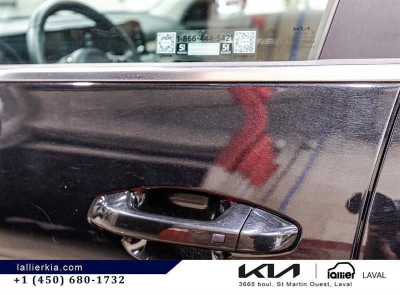 2025 Kia Seltos - Image 11