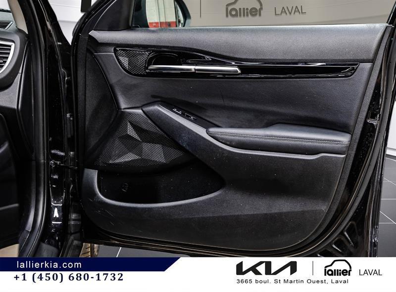 2025 Kia Seltos - Image 17