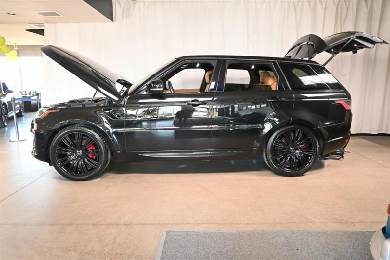 2020 Land Rover Range Rover - Image 11