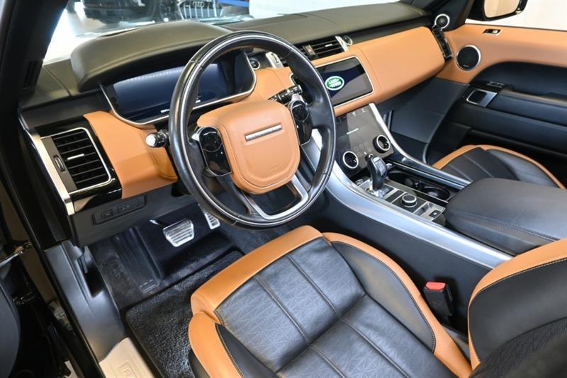 2020 Land Rover Range Rover - Image 16