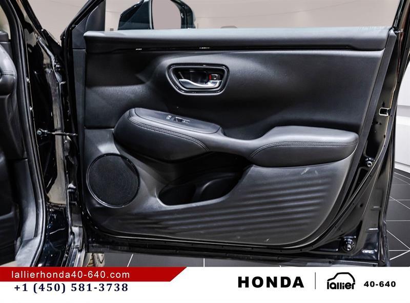 2025 Honda HR-V - Image 16