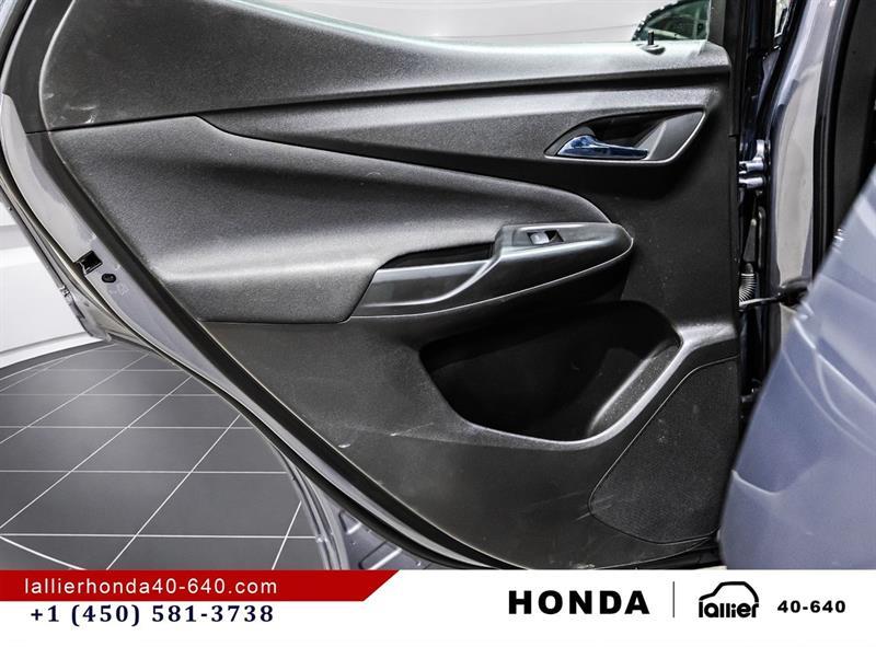 2023 Chevrolet Bolt - Image 13