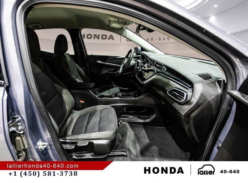 2023 Chevrolet Bolt - Image 18