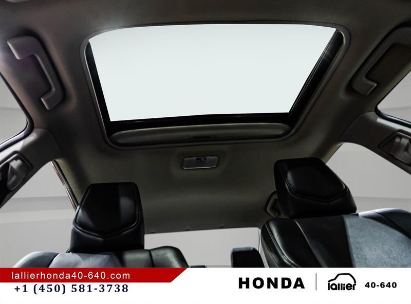 2016 Toyota Corolla - Image 18