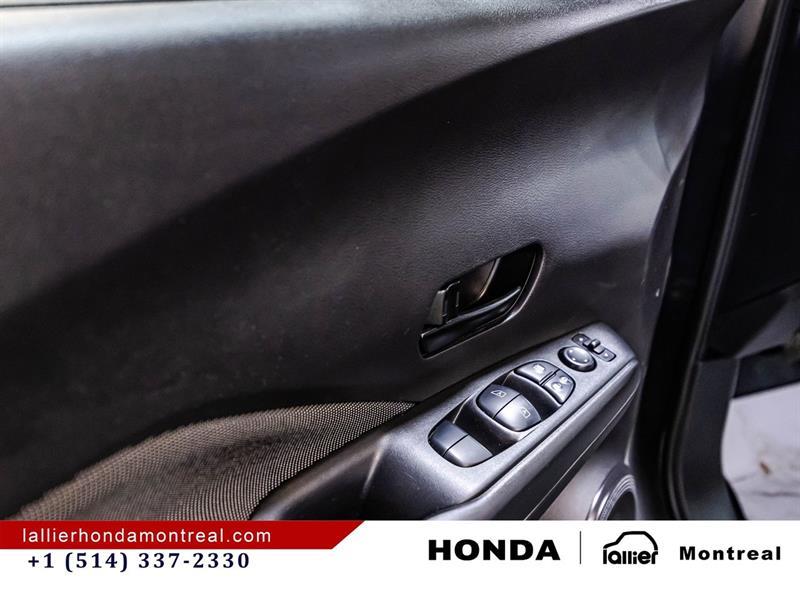 2020 Nissan Kicks - Image 11