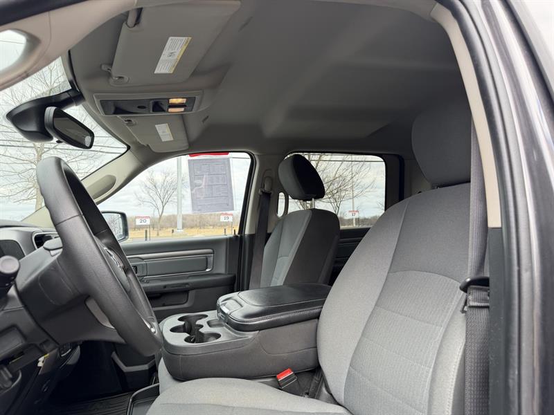 ram 1500 Classic 2023 - 11