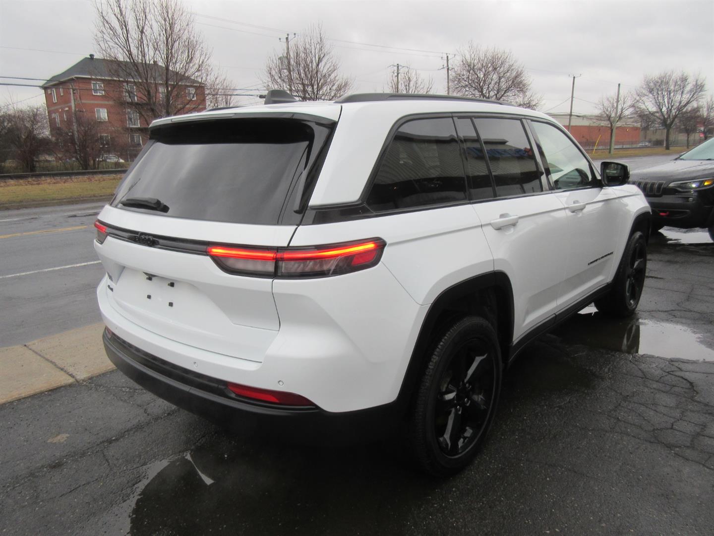 jeep Grand Cherokee 2023 - 10