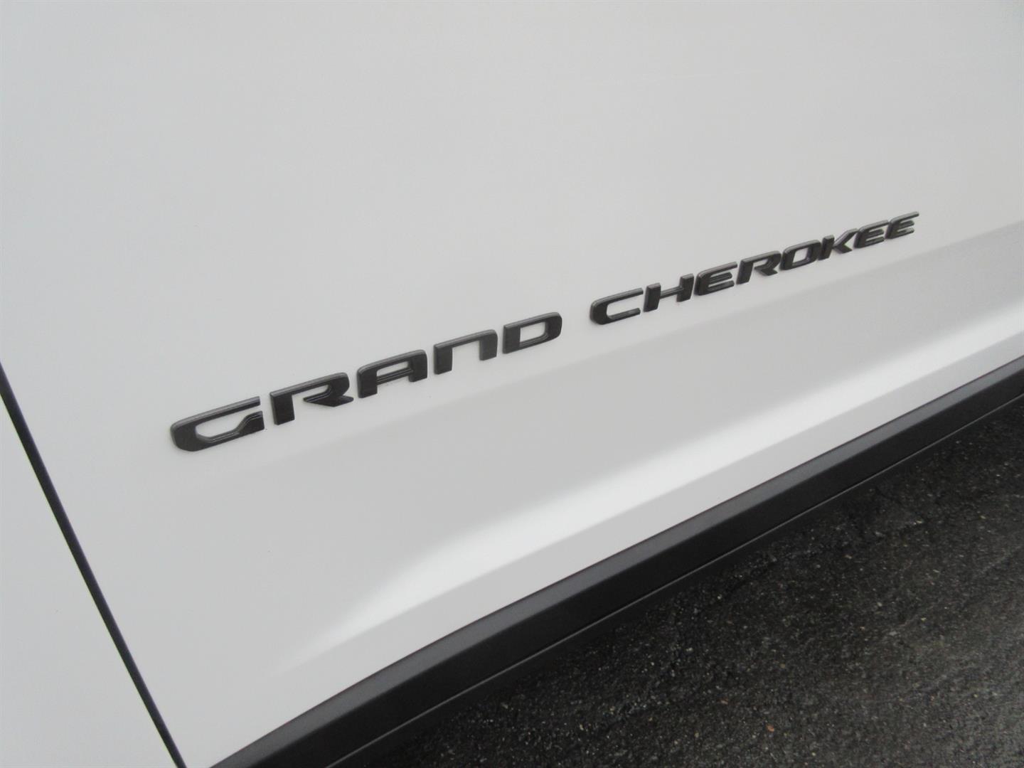 jeep Grand Cherokee 2023 - 13