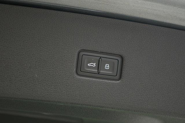 audi Q8 2022 - 11