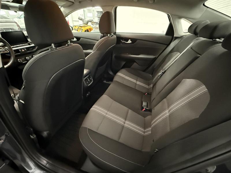 kia Forte 2023 - 8