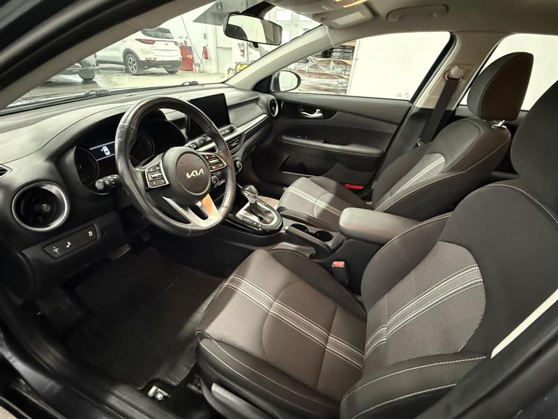 kia Forte 2023 - 10