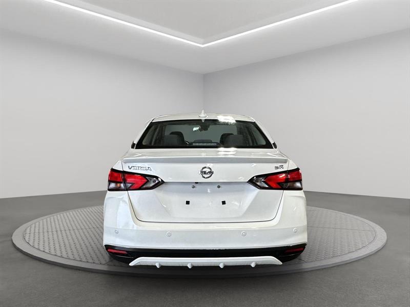 nissan Versa 2021 - 4