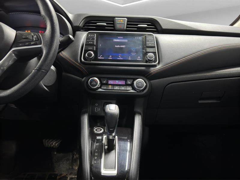 nissan Versa 2021 - 12