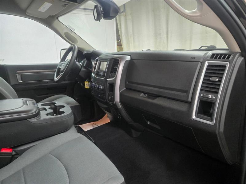 ram 1500 Classic 2023 - 12