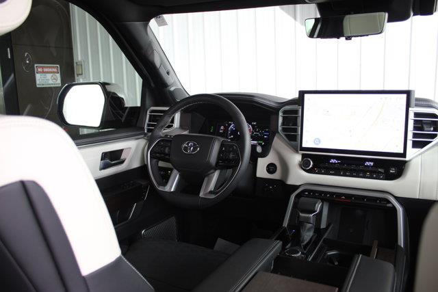 toyota Tundra 2025 - 11