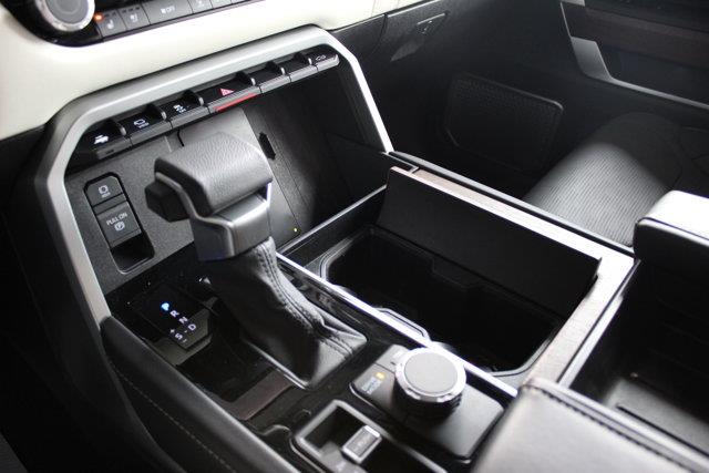 toyota Tundra 2025 - 21
