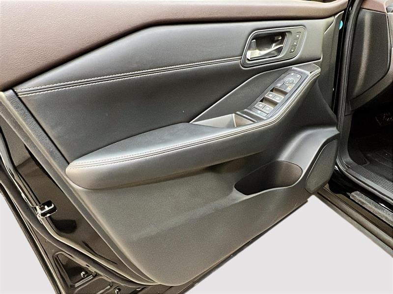 nissan Rogue 2023 - 25