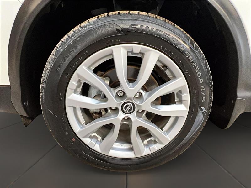 nissan Qashqai 2023 - 25