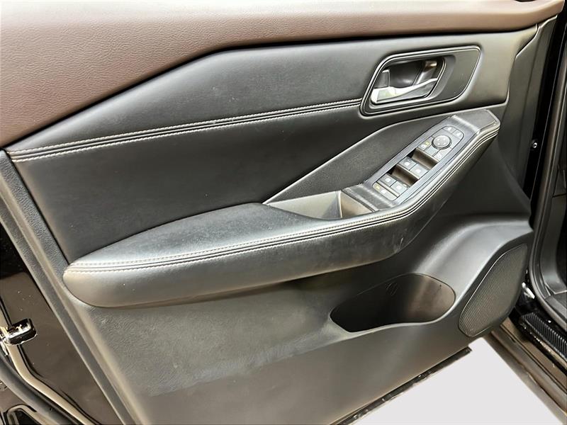 nissan Rogue 2023 - 25
