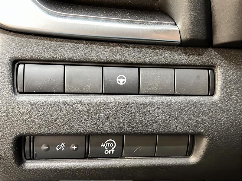 nissan Rogue 2023 - 21