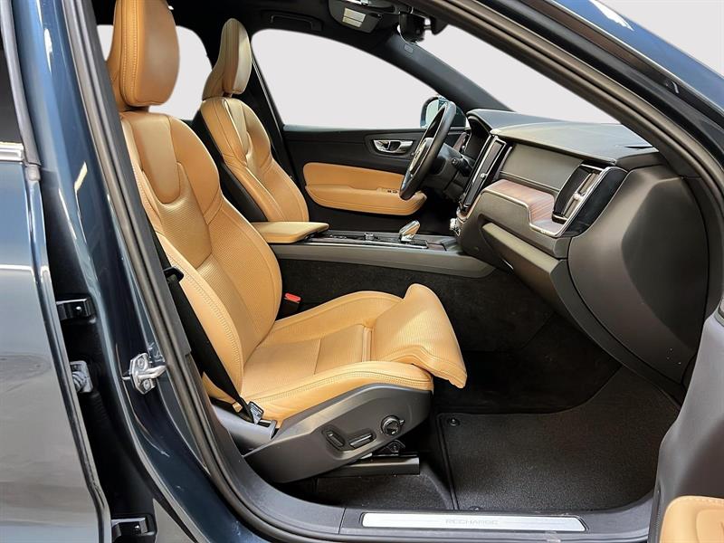 volvo XC60 2022 - 8
