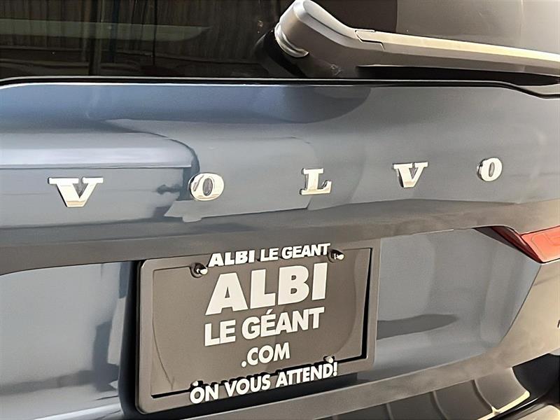 volvo XC60 2022 - 30