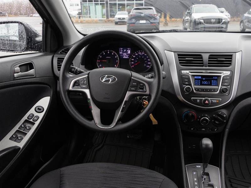 hyundai Accent 2016 - 12
