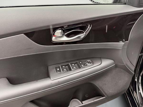 kia Forte 2023 - 10