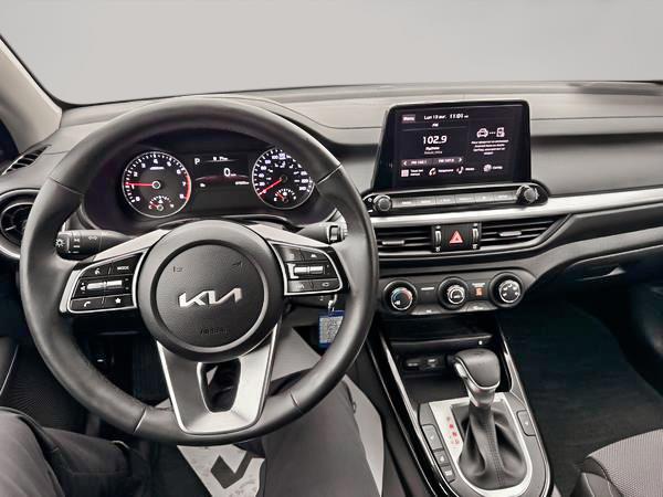 kia Forte 2023 - 23
