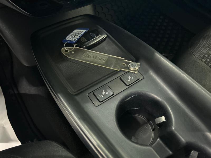 toyota Prius 2019 - 19