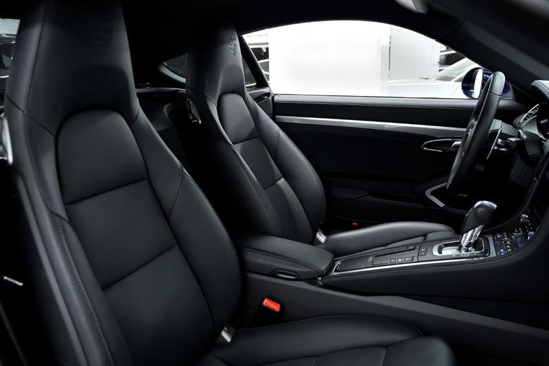 porsche 718 Cayman 2025 - 17