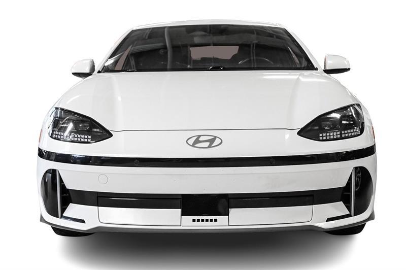 2024 Hyundai Ioniq - Image 2