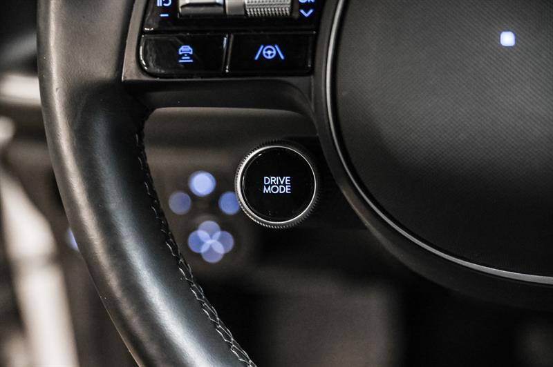 2024 Hyundai Ioniq - Image 21