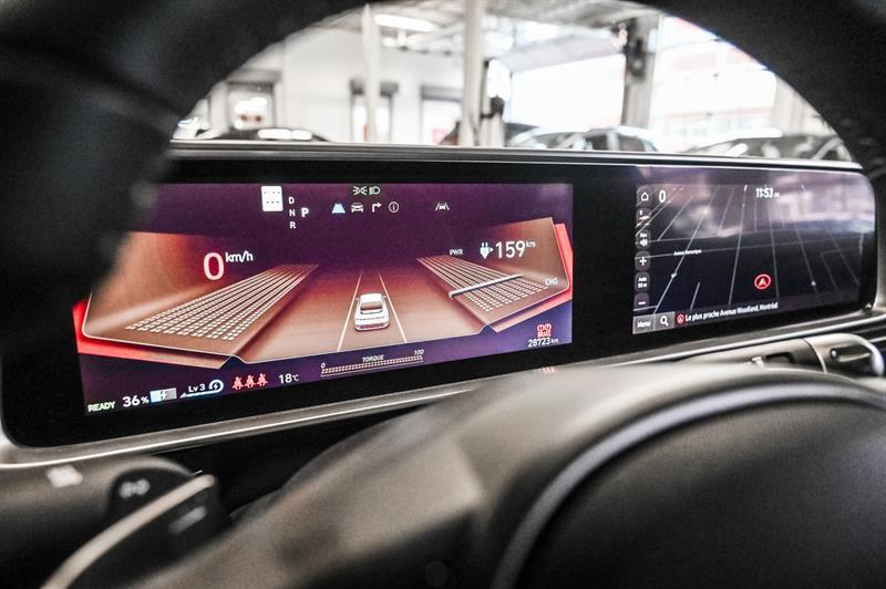 2024 Hyundai Ioniq - Image 24