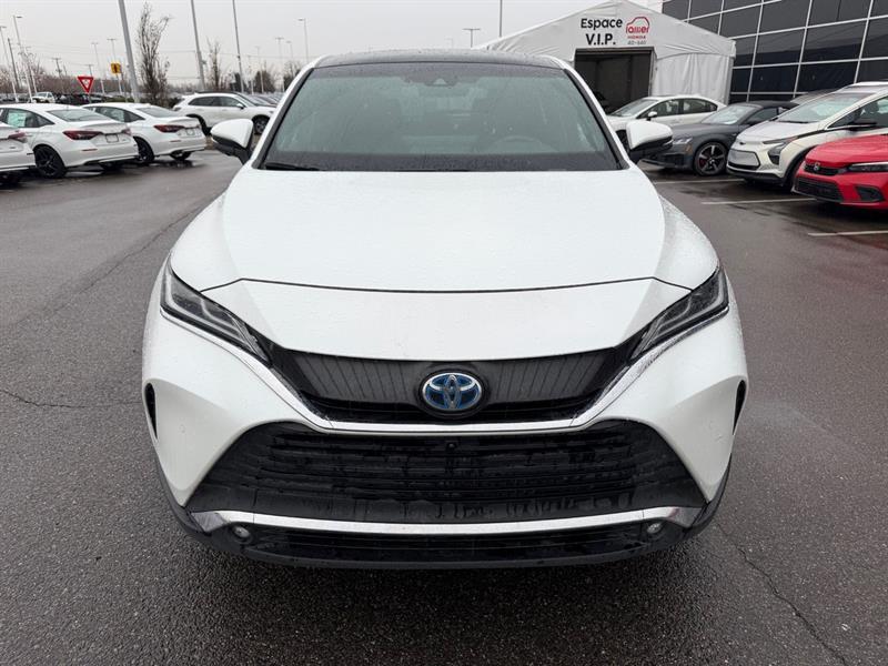 2023 Toyota Venza - Image 9