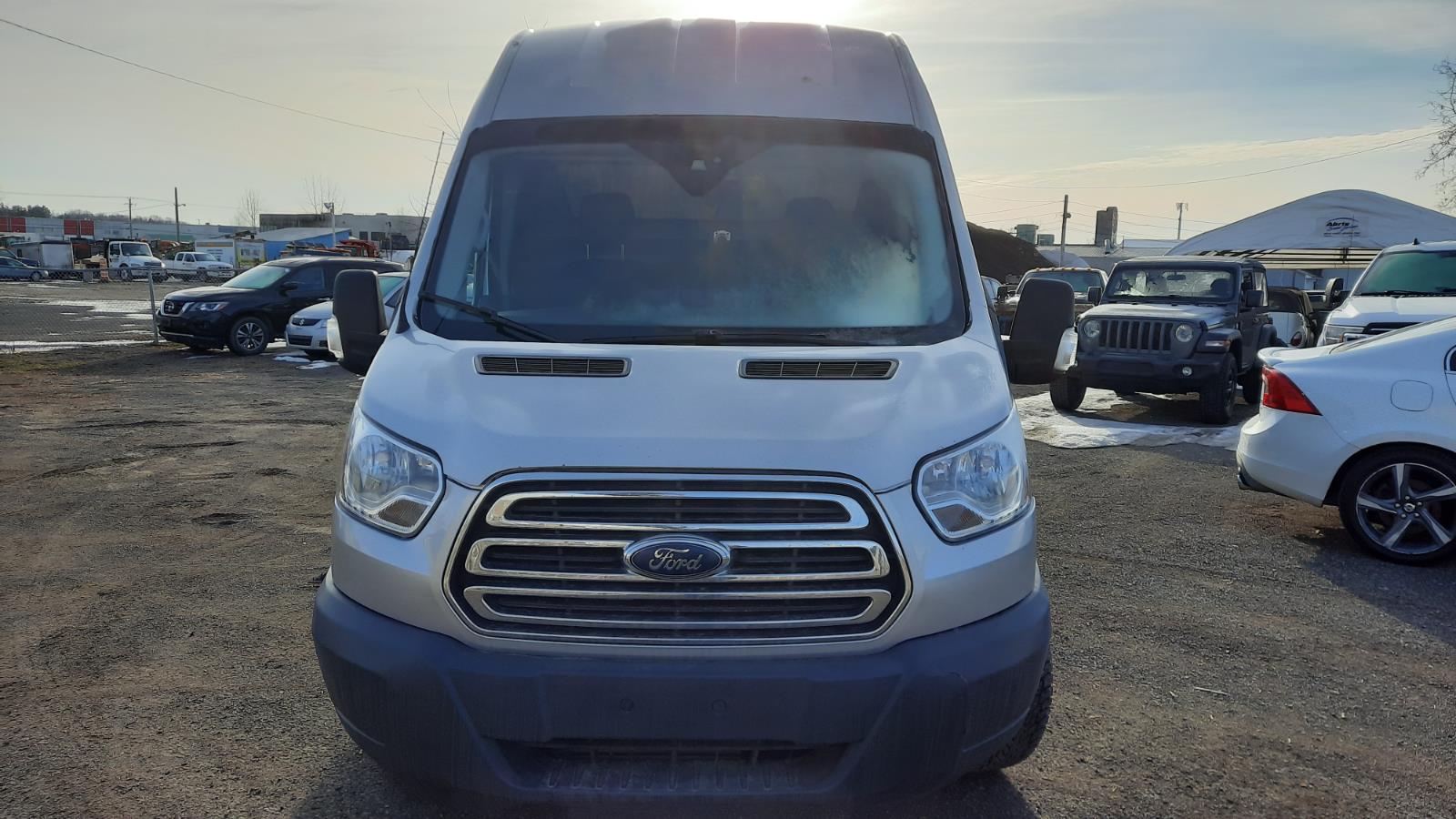 ford Transit fourgon utilitaire 2018 - 2