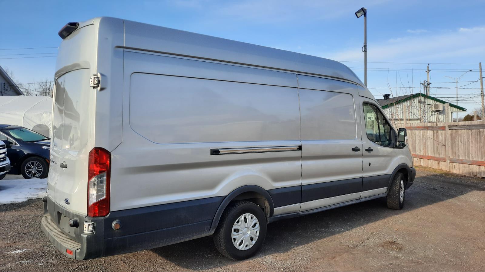 ford Transit fourgon utilitaire 2018 - 5