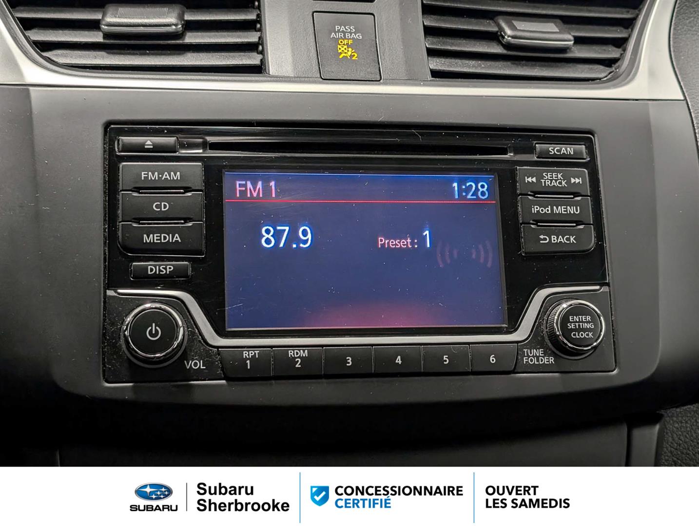 nissan Sentra 2018 - 11