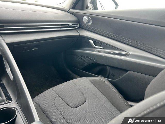 hyundai Elantra 2024 - 28