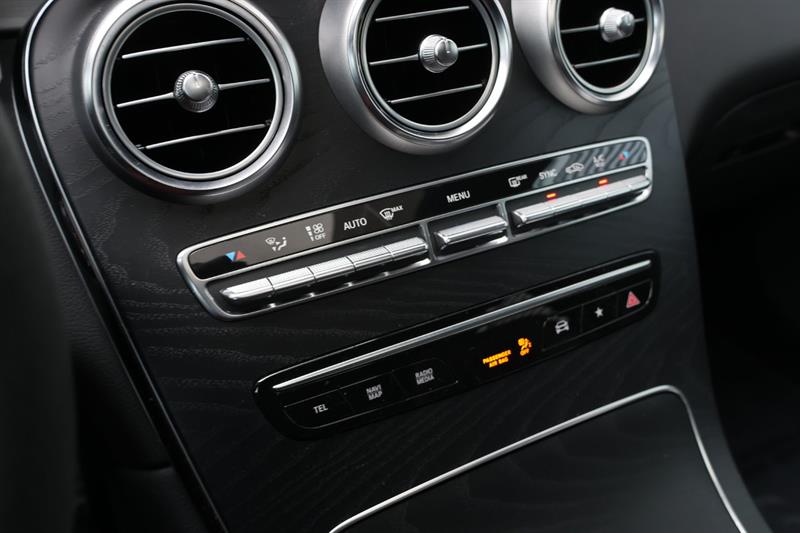 mercedes-benz GLC 2023 - 23