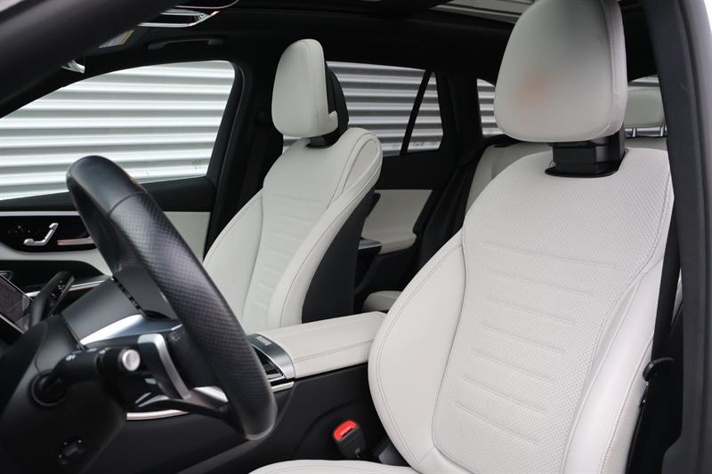 mercedes-benz GLC 2023 - 3