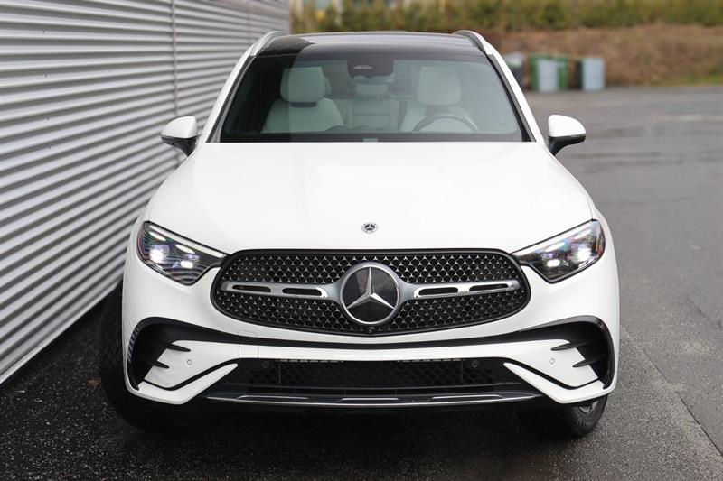 mercedes-benz GLC 2023 - 4