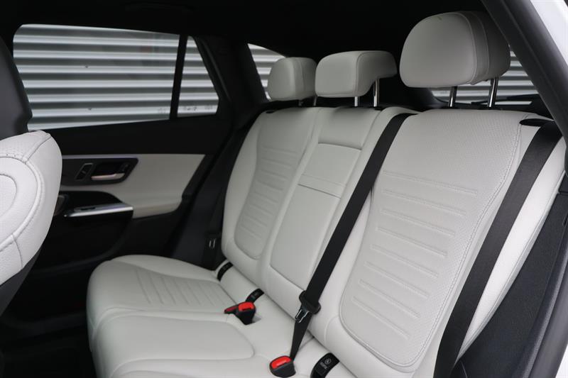 mercedes-benz GLC 2023 - 15