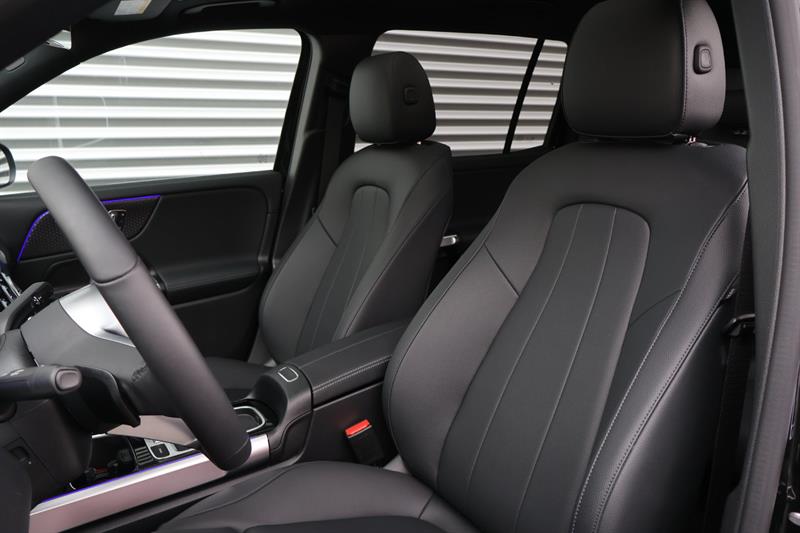 mercedes-benz EQB 2025 - 13