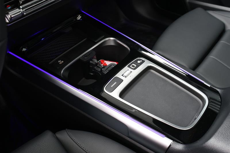 mercedes-benz EQB 2025 - 26