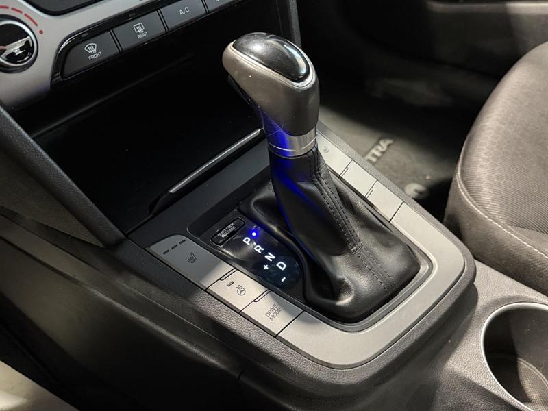 hyundai Elantra 2017 - 18