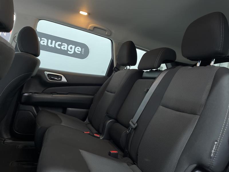 nissan Pathfinder 2020 - 9