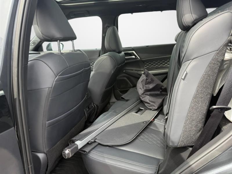 mitsubishi Outlander 2025 - 9